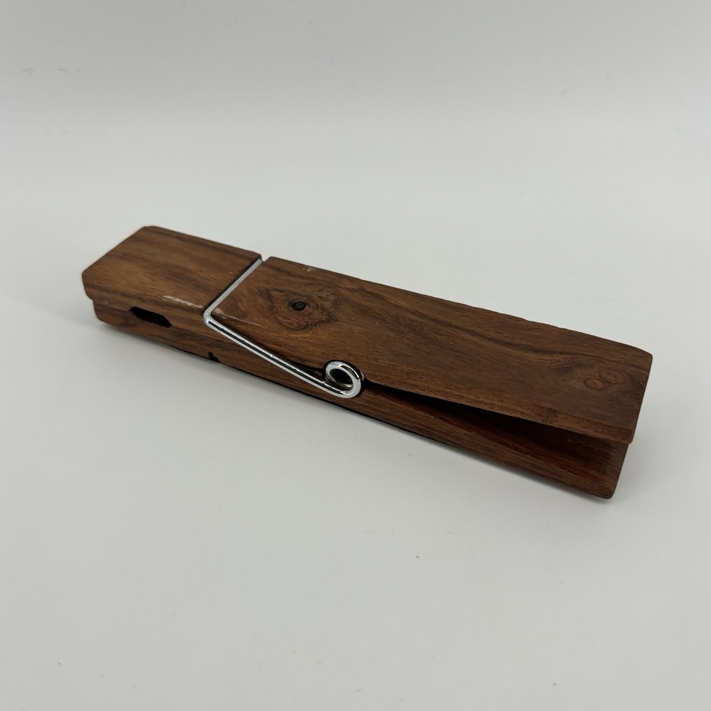 MCM Denmark Wood Clothes Pin Paperweight Desk Memo Holder Note Clip Vtg Magnet